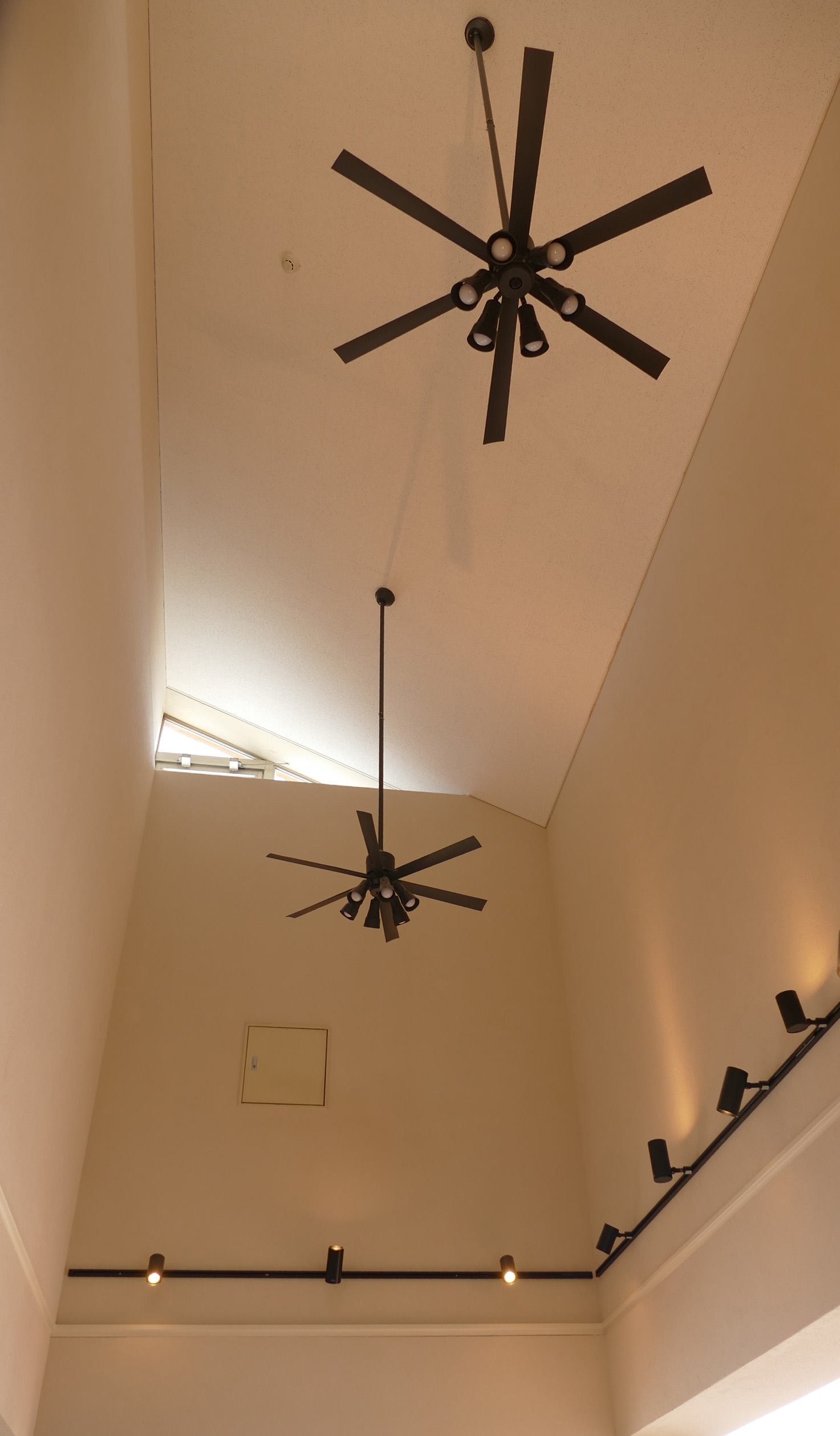 旧双葉駅舎　コンバージョンプロジェクト