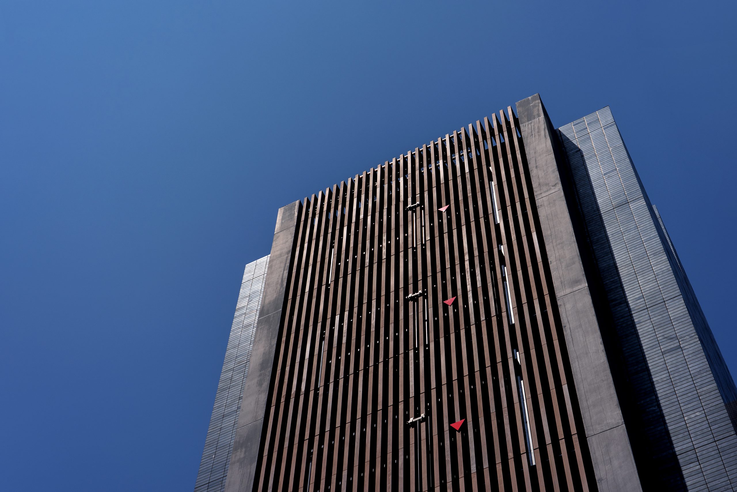 河内屋本社ビル