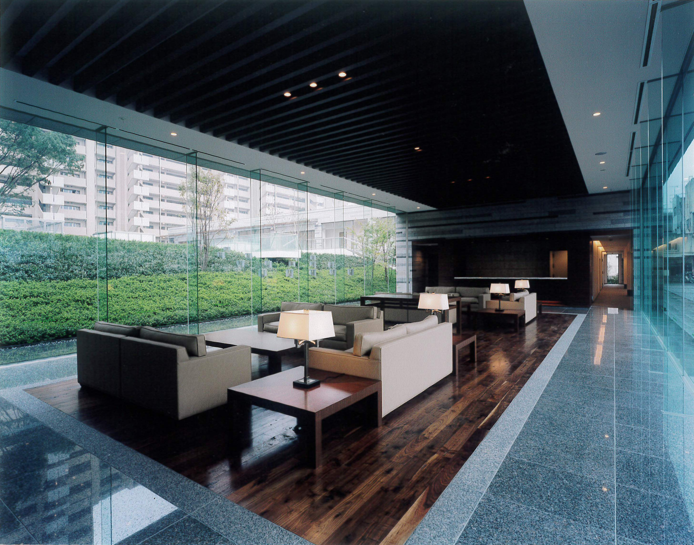 コスモひばりが丘ザ・ガーデンフォート