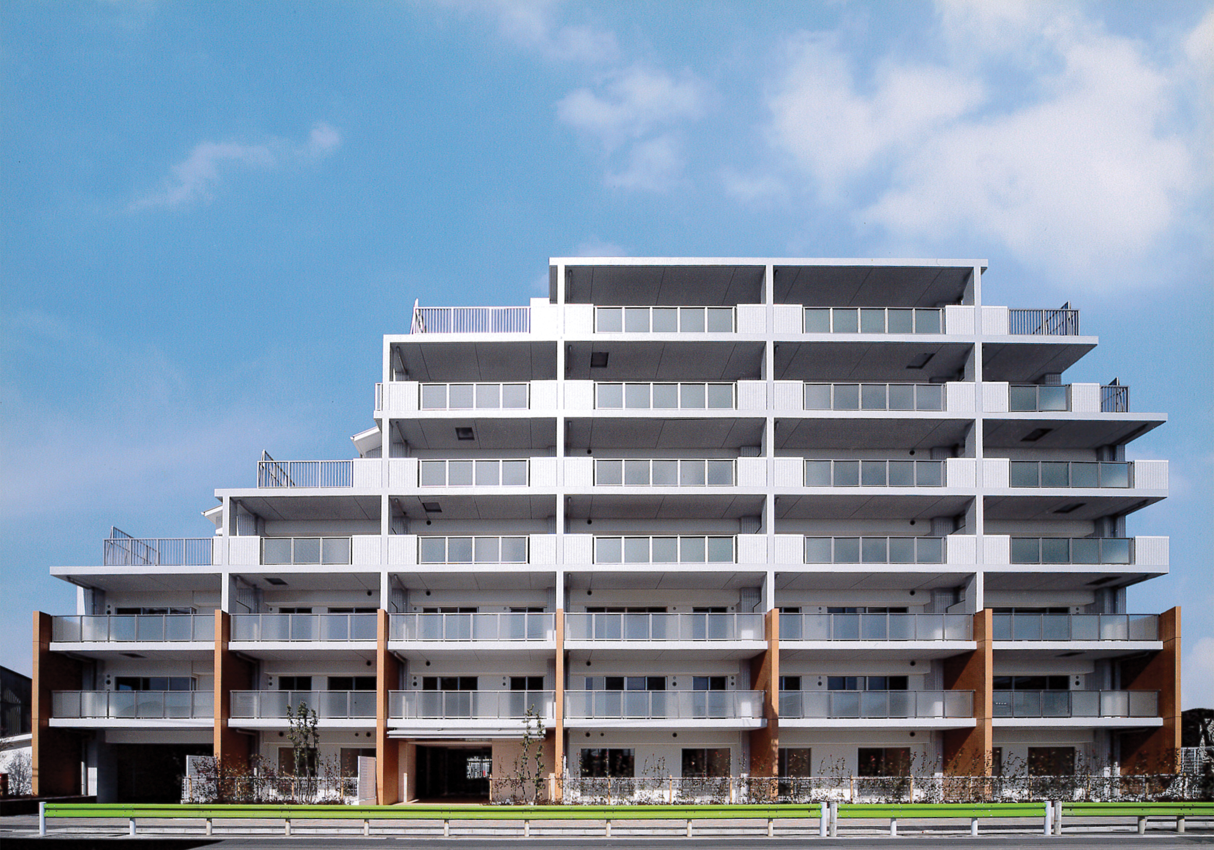 プライヴェル三鷹野崎